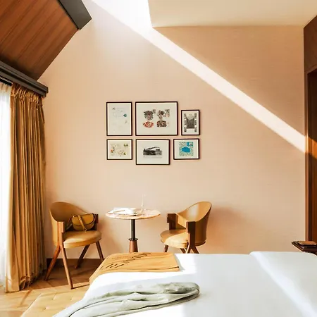 Hotel Madame Reve-3